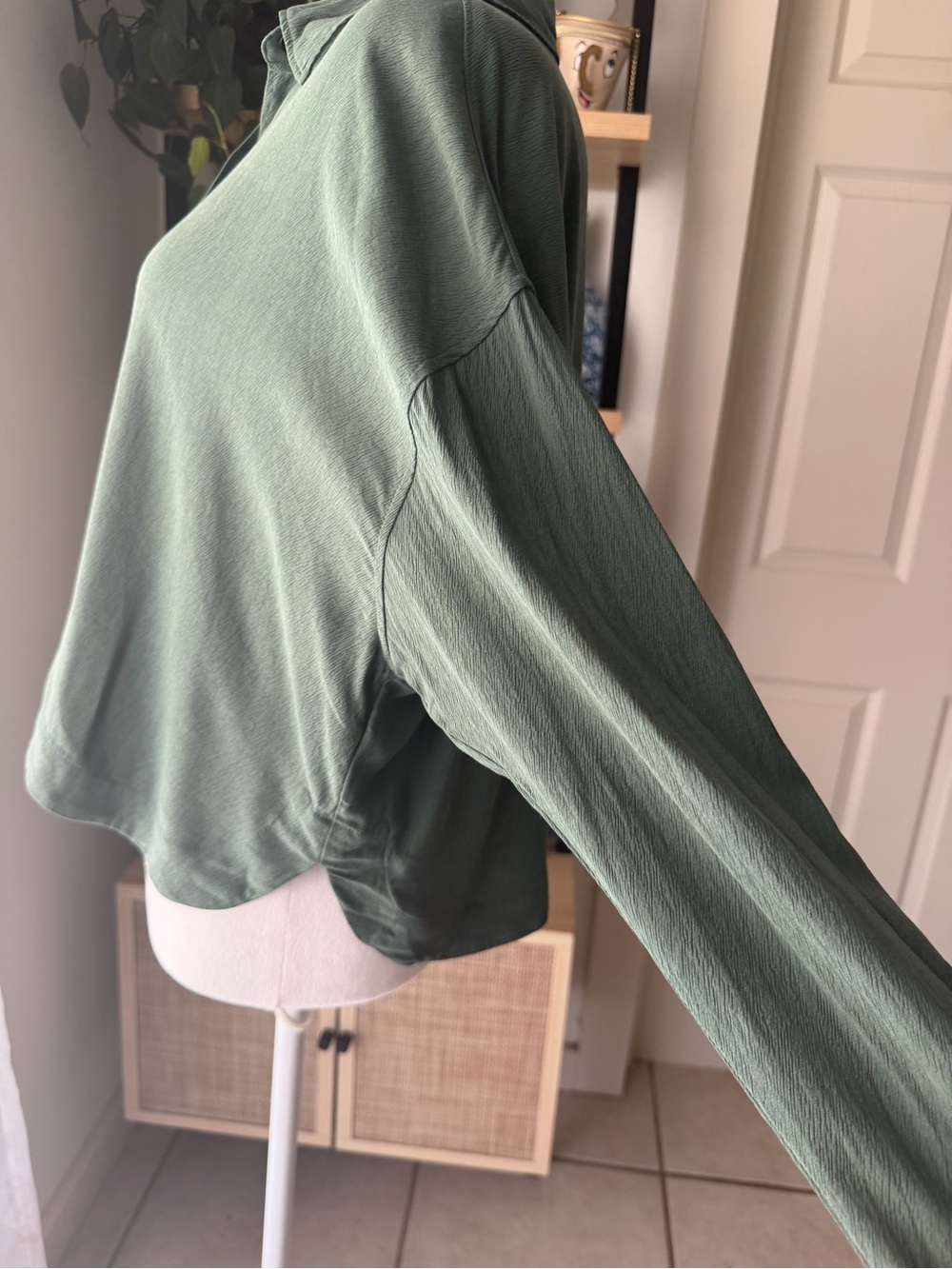 Madewell S Sage Green Lyocell Button Front Shirt Blouse Cropped Boxy Oversized - Picture 13 of 14
